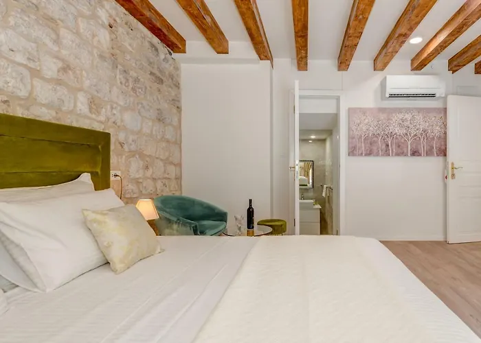 Guest house Princ Heritage Split